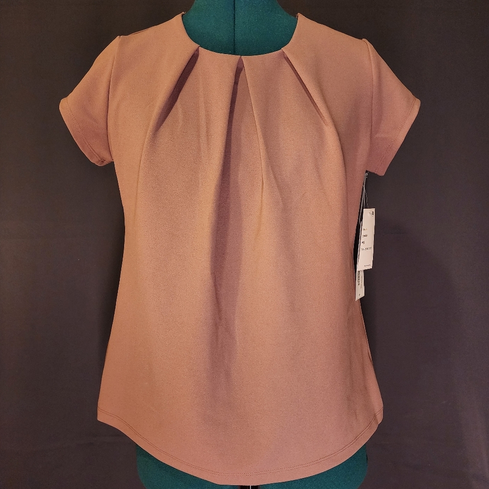 Liz Claiborne Women's Short Sleeve Tan Top